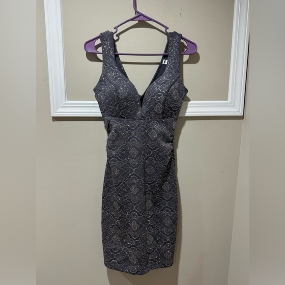 Emerald Sundae Grey‎ sparkly shirt - Picture 1 of 4